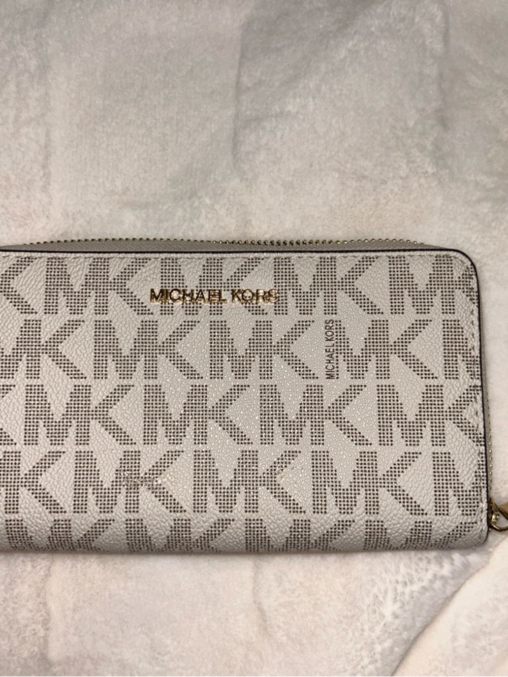 Michael Kors White and Gold MK Signature Zip Wallet